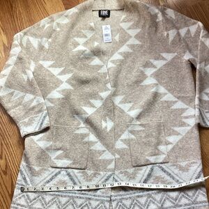 Frye Women's Tan and Cream Cardigan